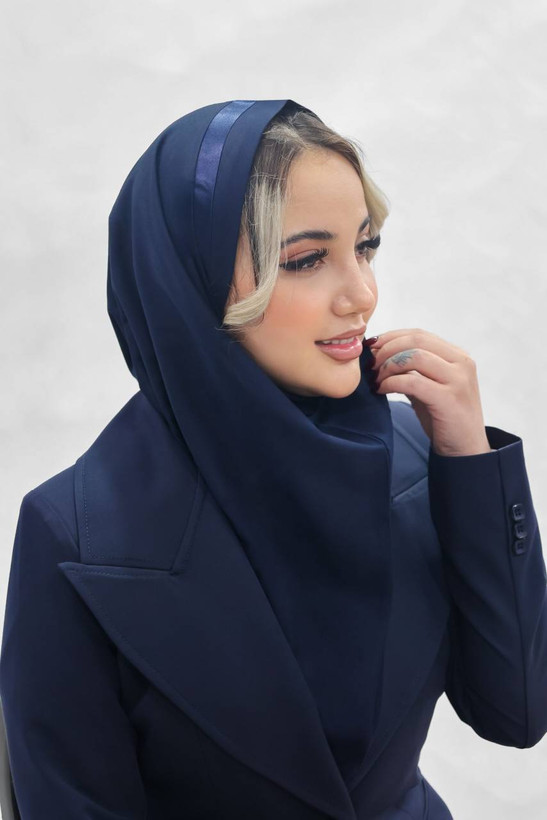 مقنعه تل دار بروجرد